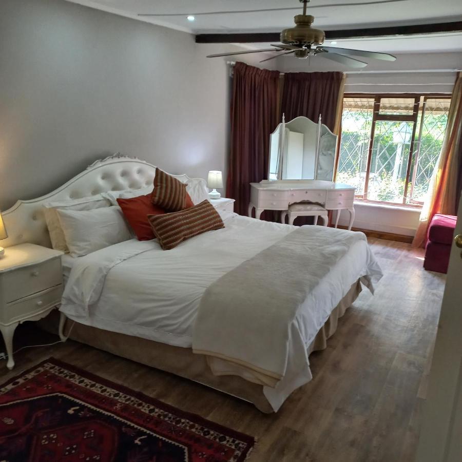 Rosedale Self Catering Cottage With Pool And Large Entertainment Bbq Area Henburg Park 외부 사진